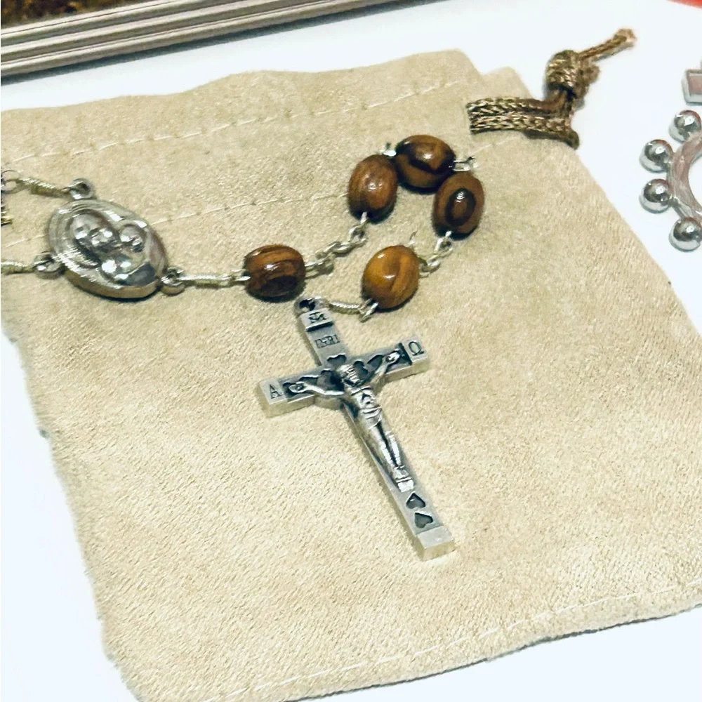 Vintage item religious